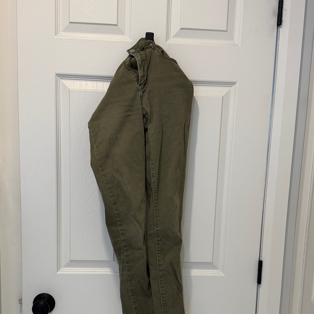 Levi's Women's Green Skinny Jeans